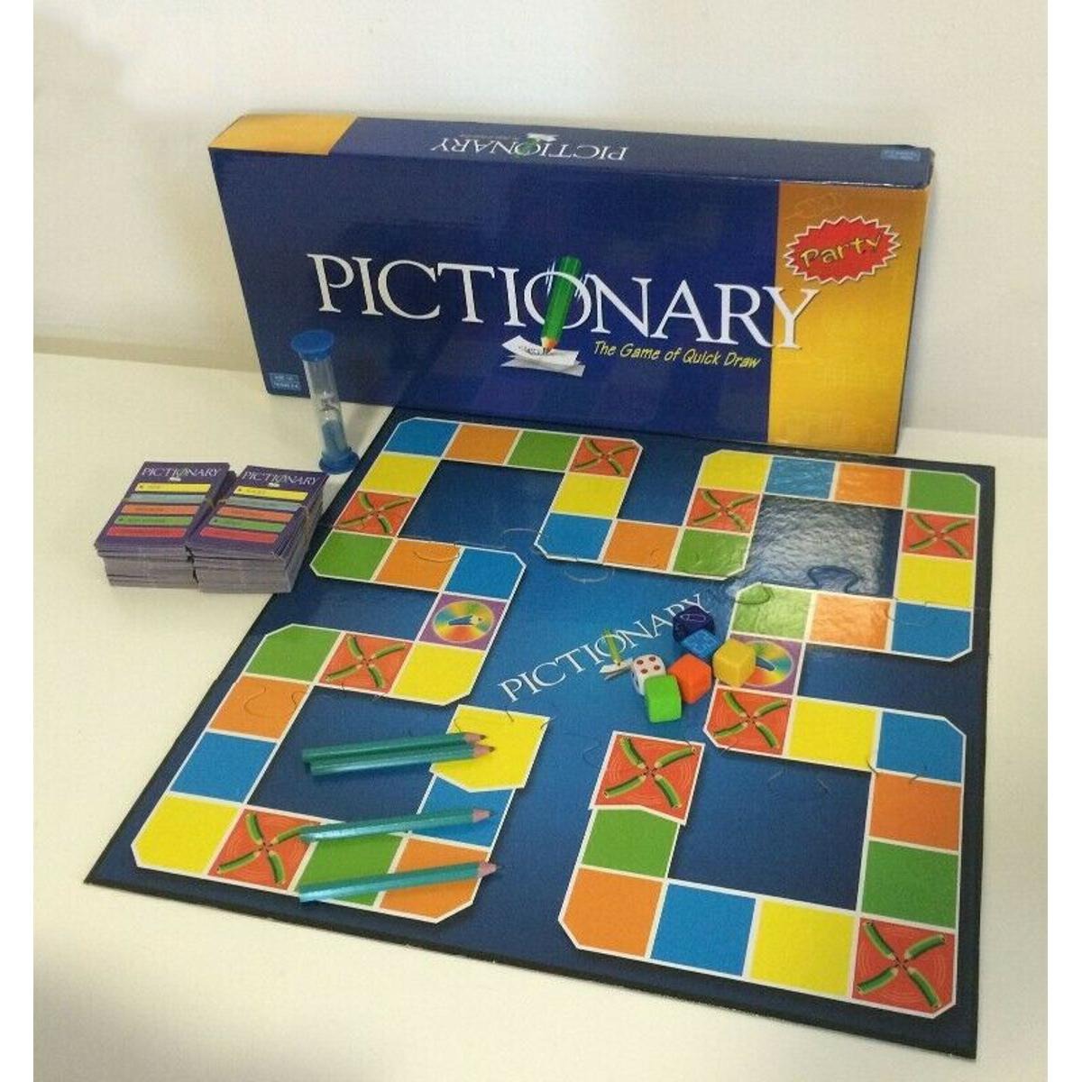 imgi_59_c3670f72bc936cedeca9f7fb2fabd41c (1) Pictionary Board Game The Kids Game of Quick Draw Birthday Gift Box - Image 1