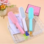 Hair Brush, Self-Cleaning Anti-Static Detangling Massage Comb, One-pull Clean Scalable Rotate Lifting Self Cleaning Hairbrush Hair Styling Tools