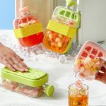 Ice Cube Bottle With Straw ZH - Image 2