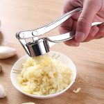 Stainless Steel Garlic Press Crusher Kitchen Cooking Vs Ginger Squeezer Masher Handheld Ginger Mincer Tools - Image 7