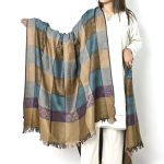 Black Stoler Acro Wool 4 side border Women
