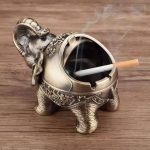 Retro Windproof Ashtray with Lid Zinc Alloy Elephant Styling